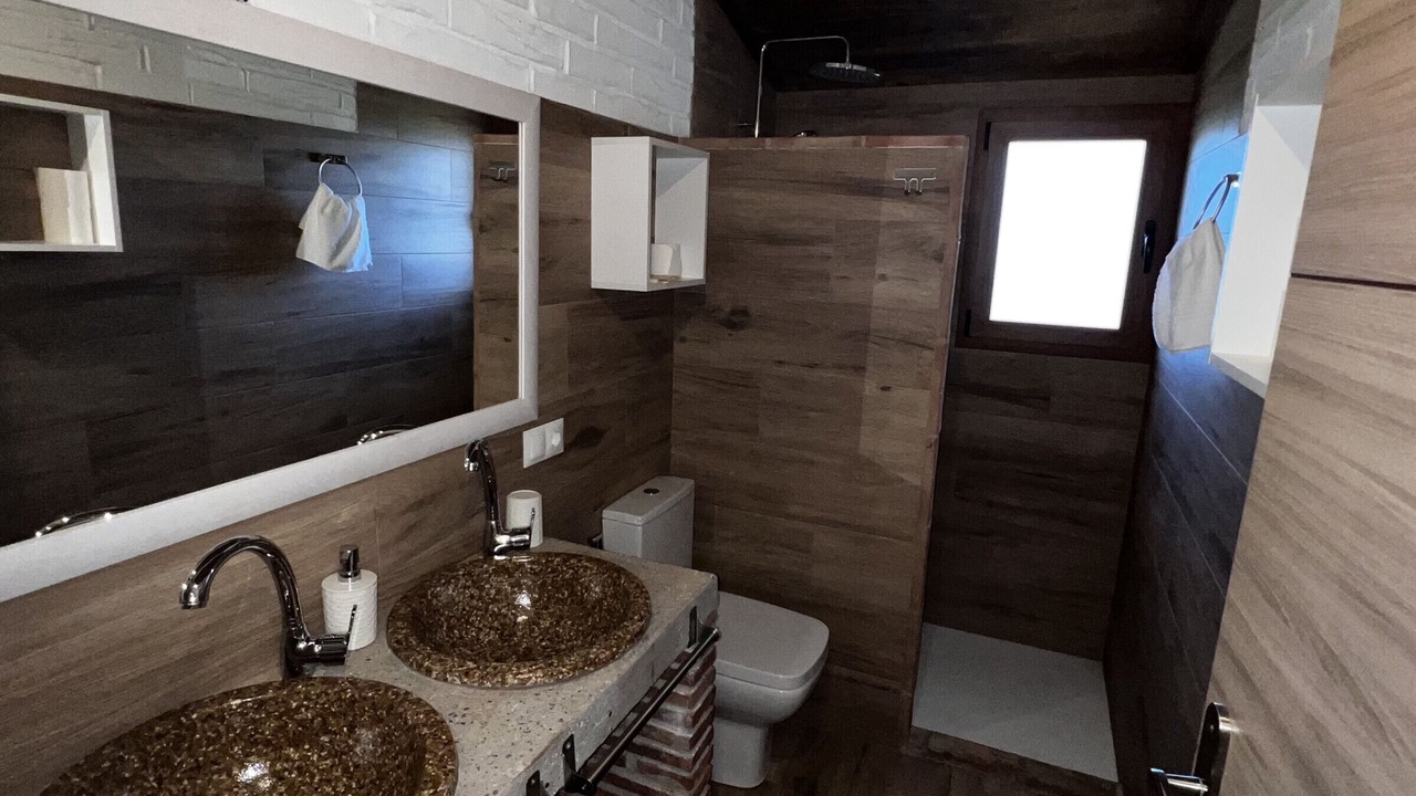 Photo of Bathroom in Campocamara
