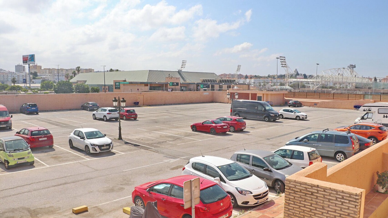 Photo of Outdoor in Centro Comercial Bahia Sur