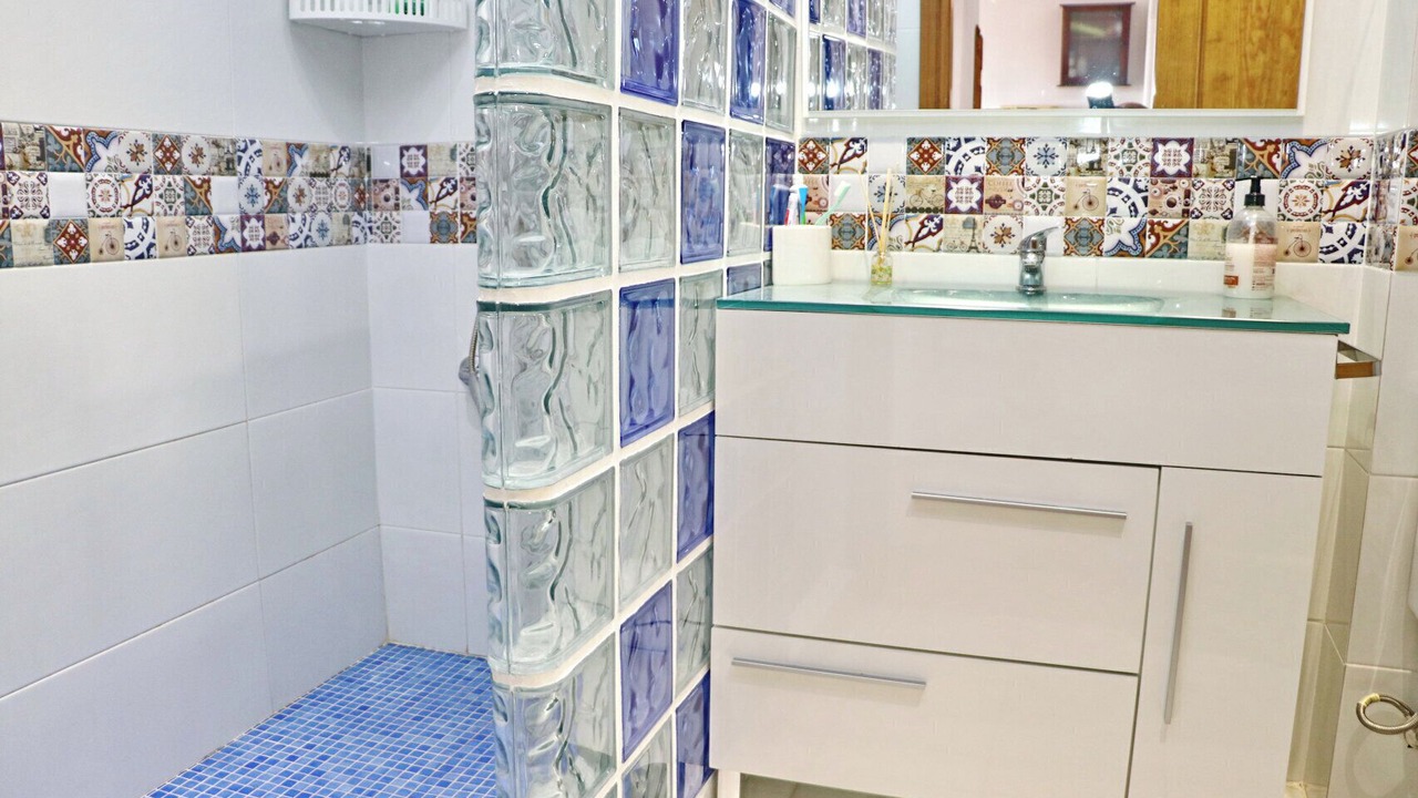 Photo of Bathroom in Centro Comercial Bahia Sur