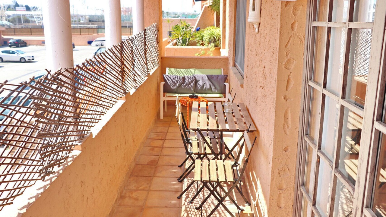 Photo of Outdoor in Centro Comercial Bahia Sur