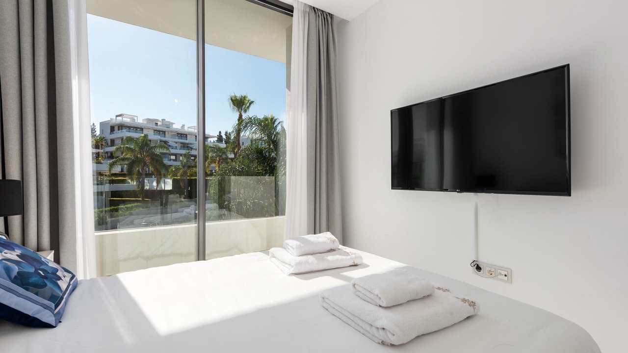 Photo of Bedroom in New Golden Mile