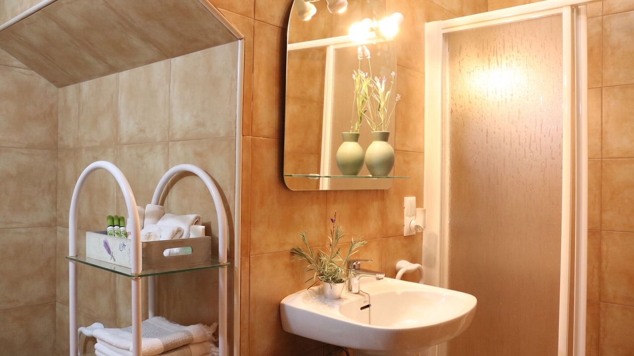Photo of Bathroom in Old Town