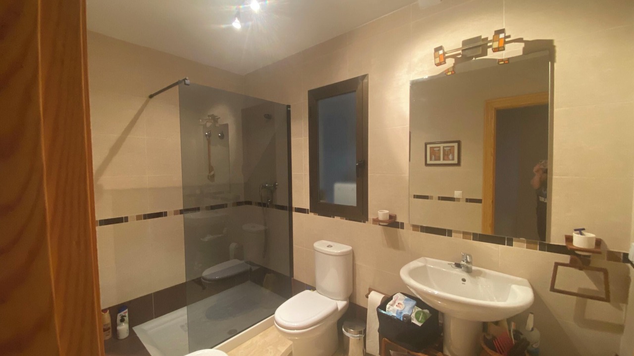 Photo of Bathroom in Enix