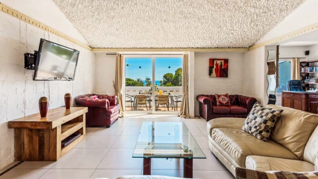 Photo of Livingroom in Bahia Dorada
