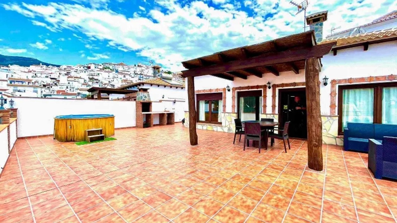 Photo of Others in Canillas de Albaida
