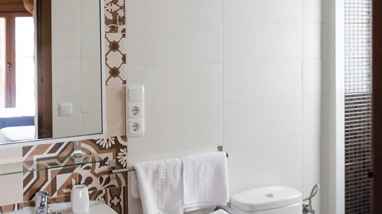Photo of Bathroom in Canillas de Albaida