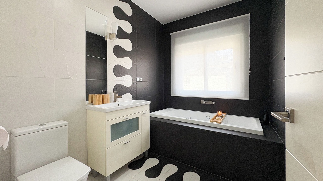 Photo of Bathroom in Ahigal