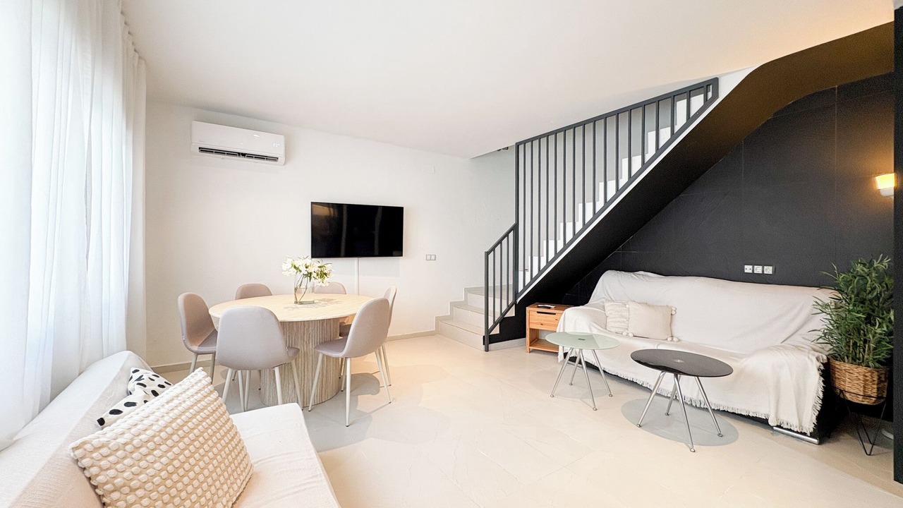 Photo of Livingroom in Ahigal