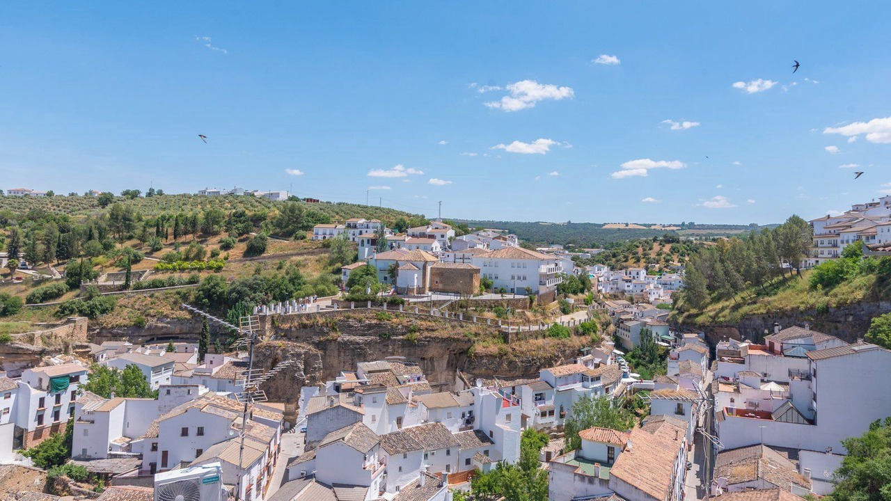Photo of Others in Setenil de las Bodegas