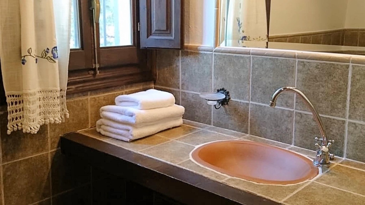 Photo of Bathroom in La Joya