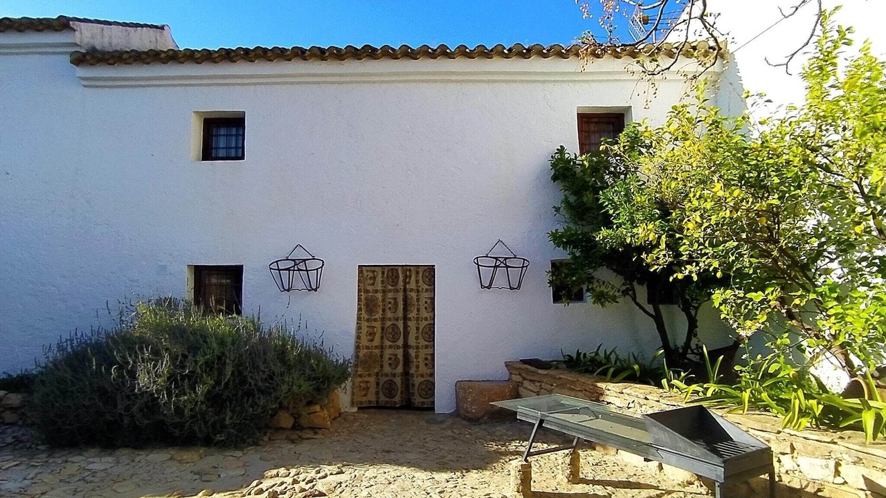 Photo of Outdoor in Algarinejo