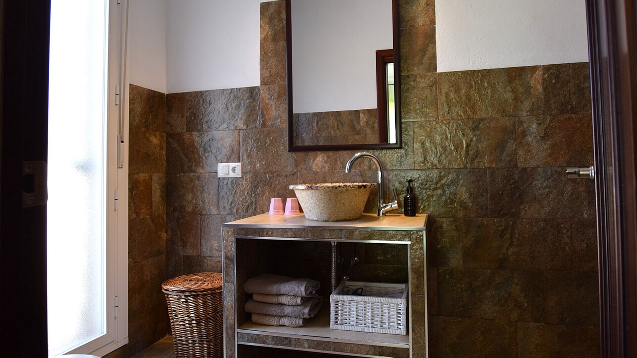 Photo of Bathroom in Arenas