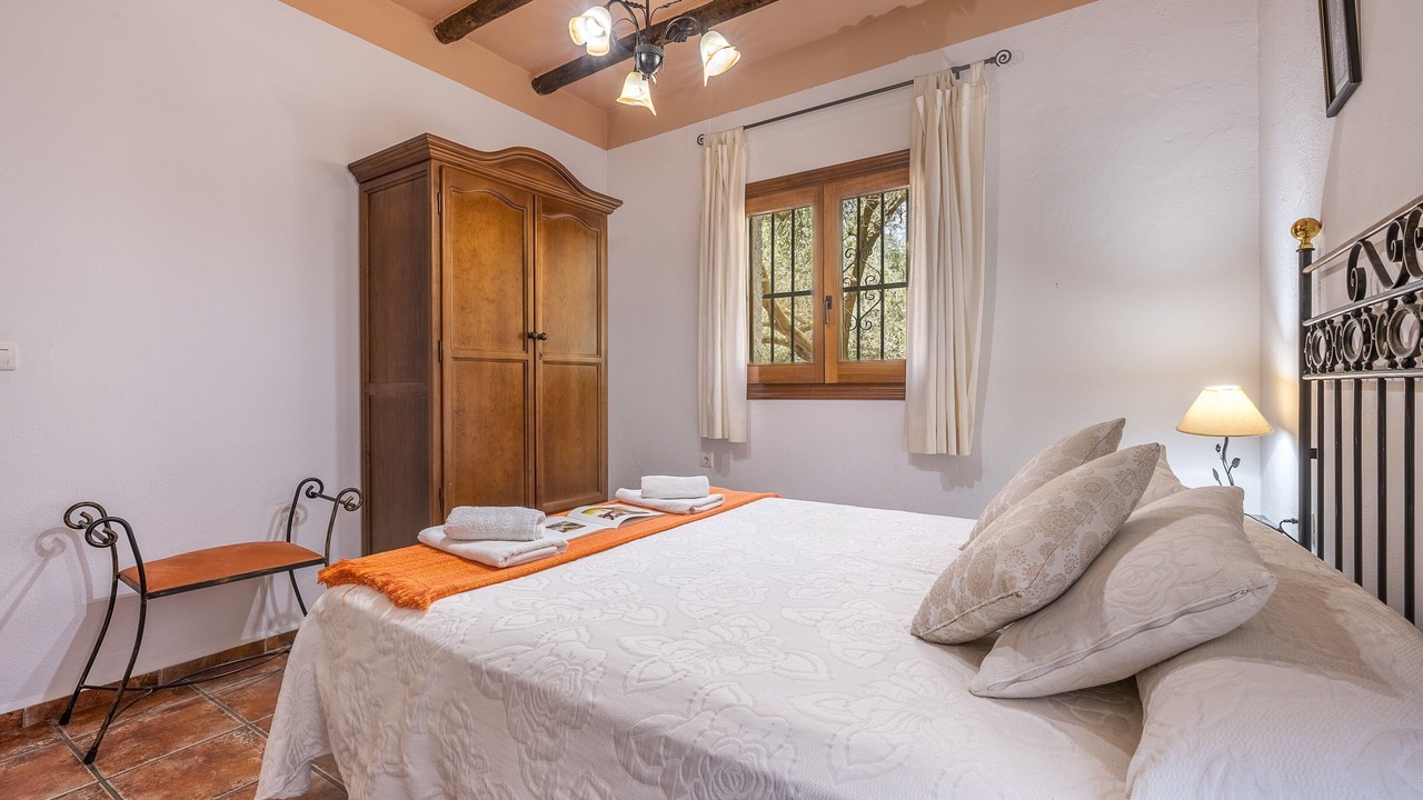 Photo of Bedroom in Orgiva