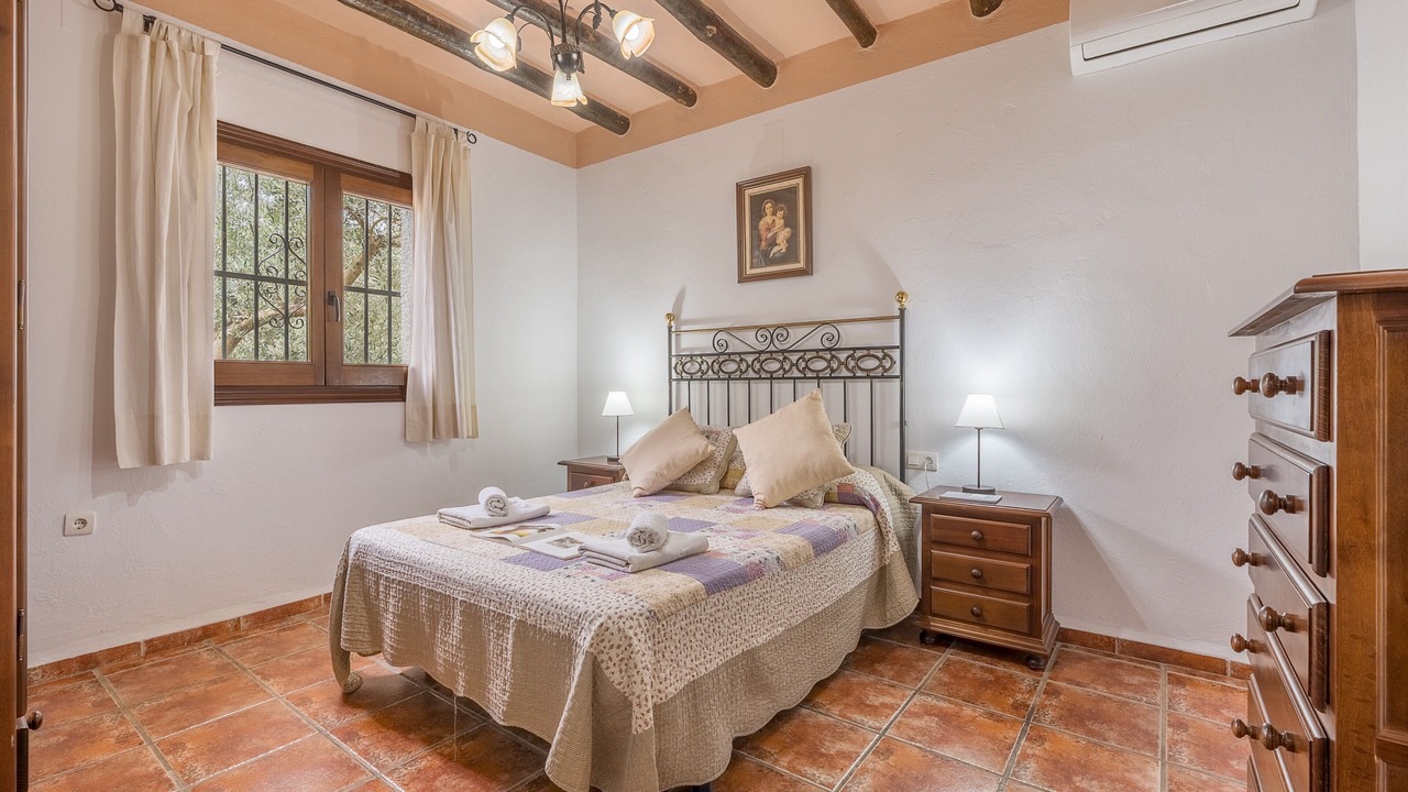 Photo of Bedroom in Orgiva