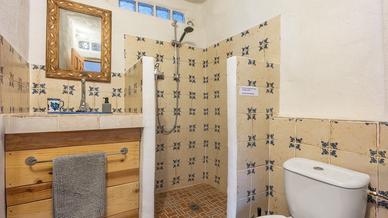 Photo of Bathroom in Orgiva