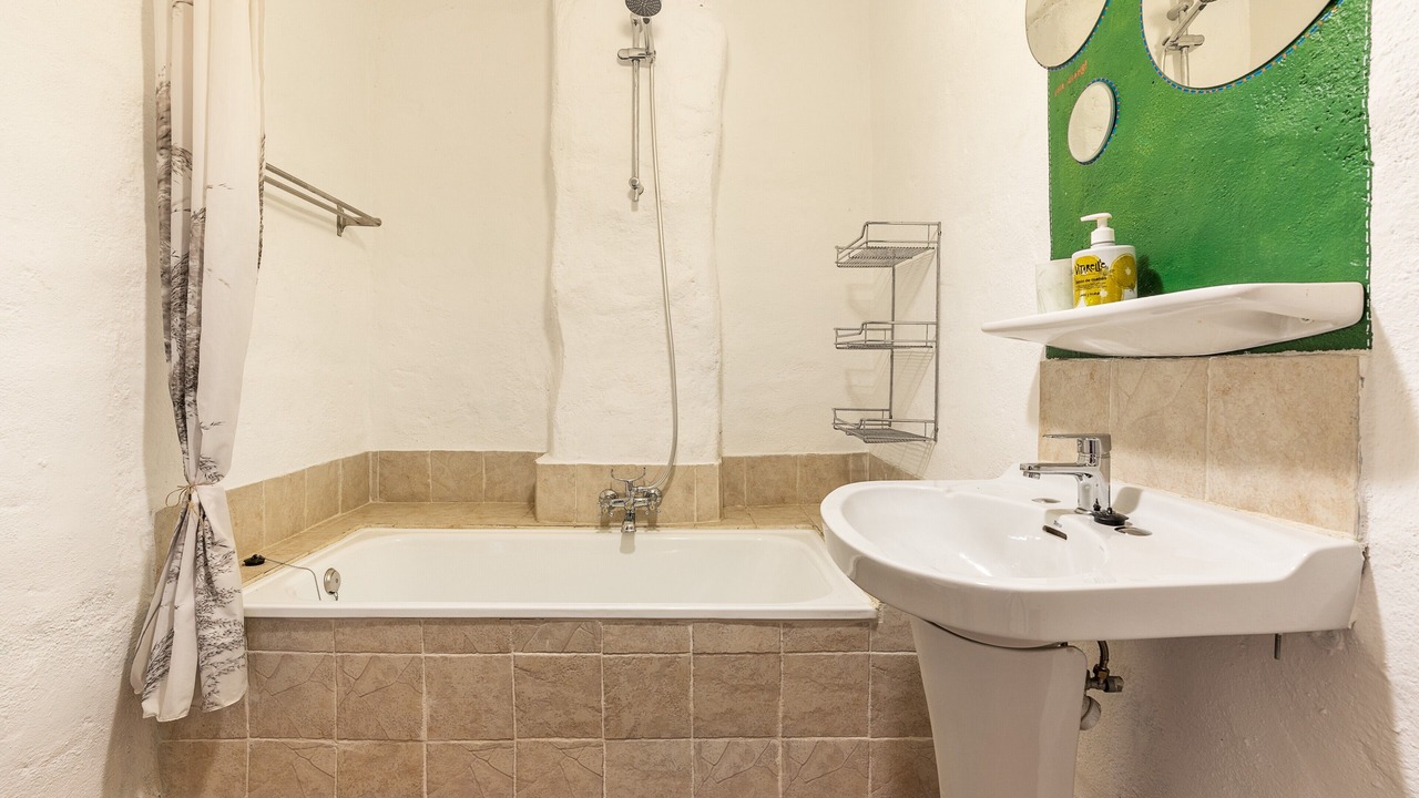 Photo of Bathroom in Torviscon