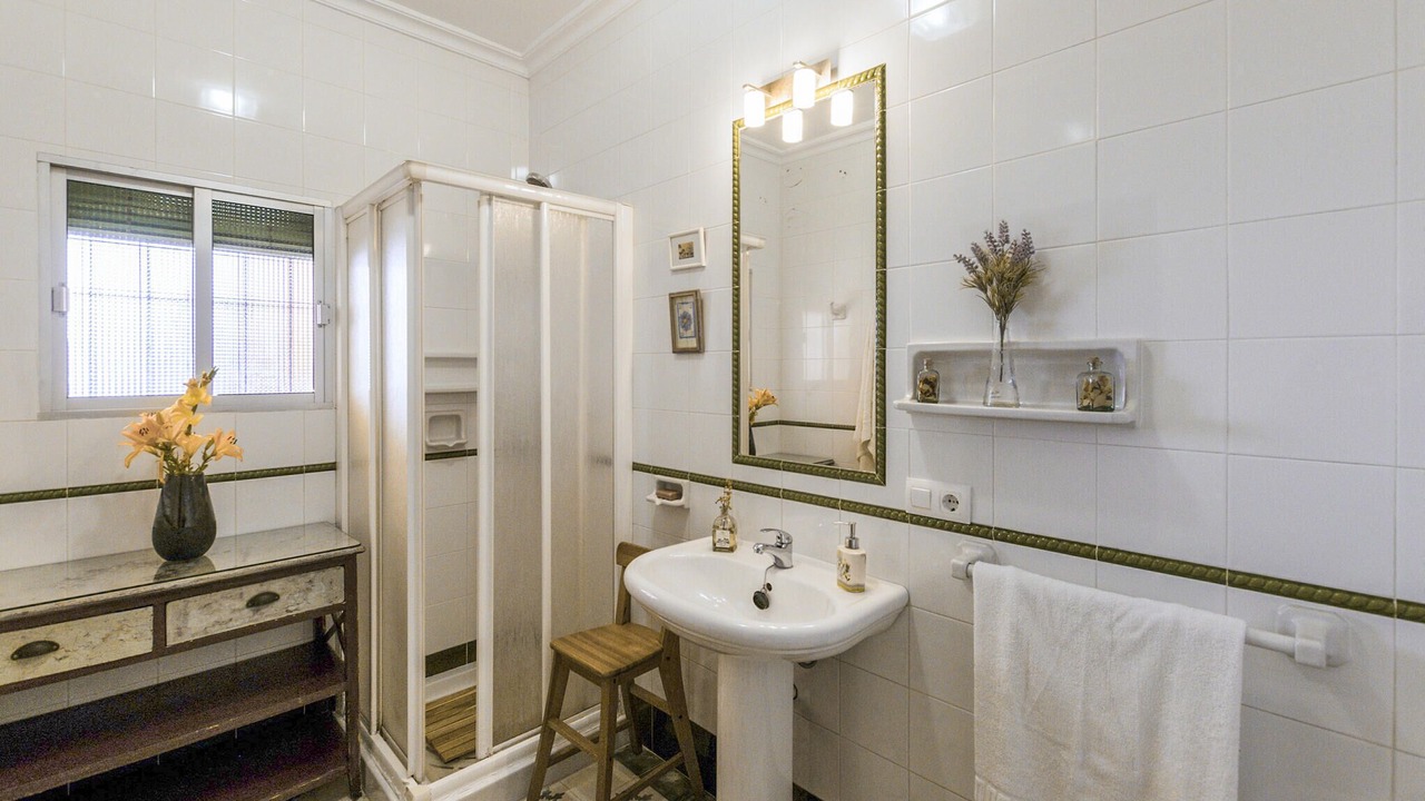Photo of Bathroom in El Pedroso