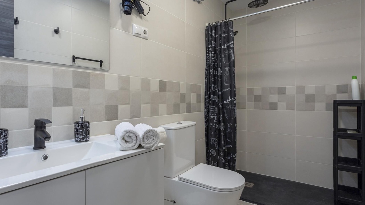Photo of Bathroom in Bailen-Miraflores