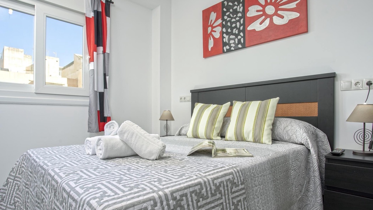 Photo of Bedroom in Bailen-Miraflores