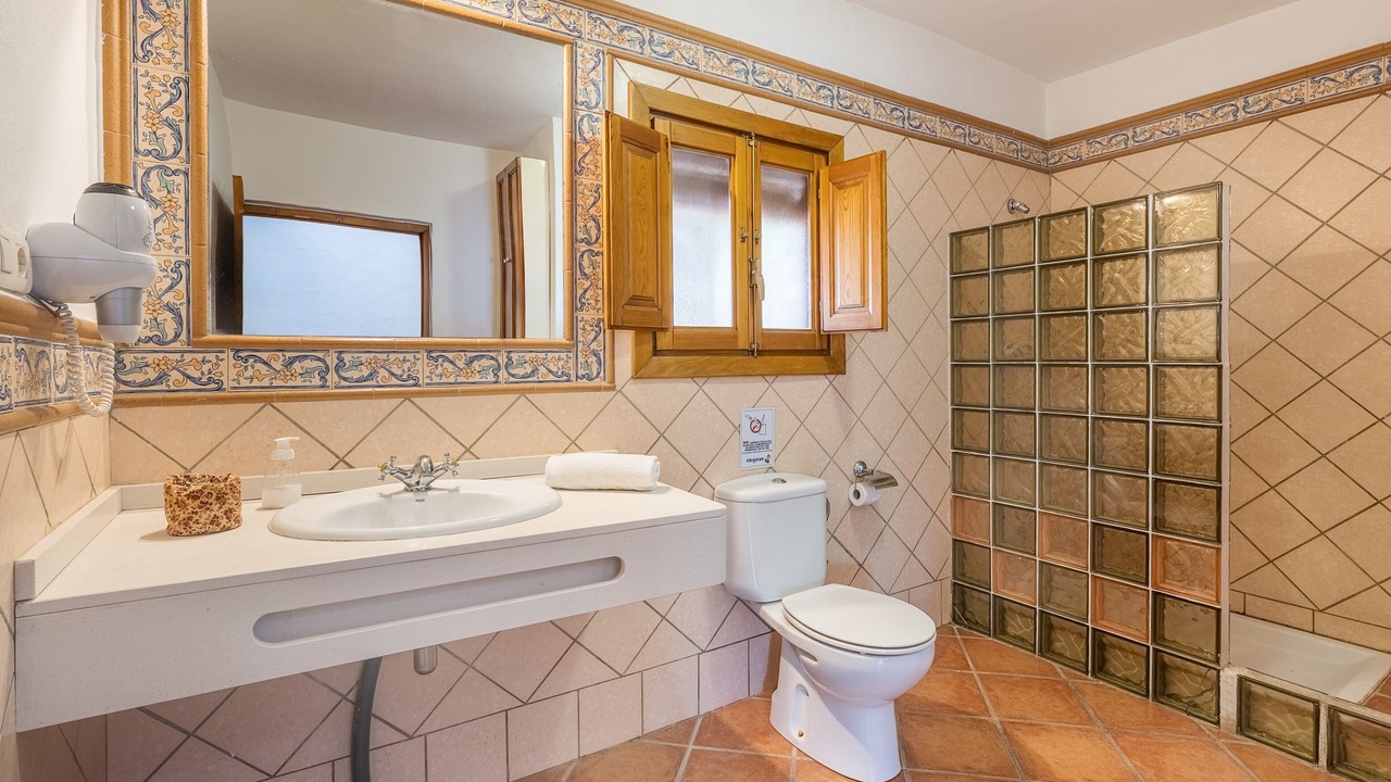 Photo of Bathroom in Orgiva