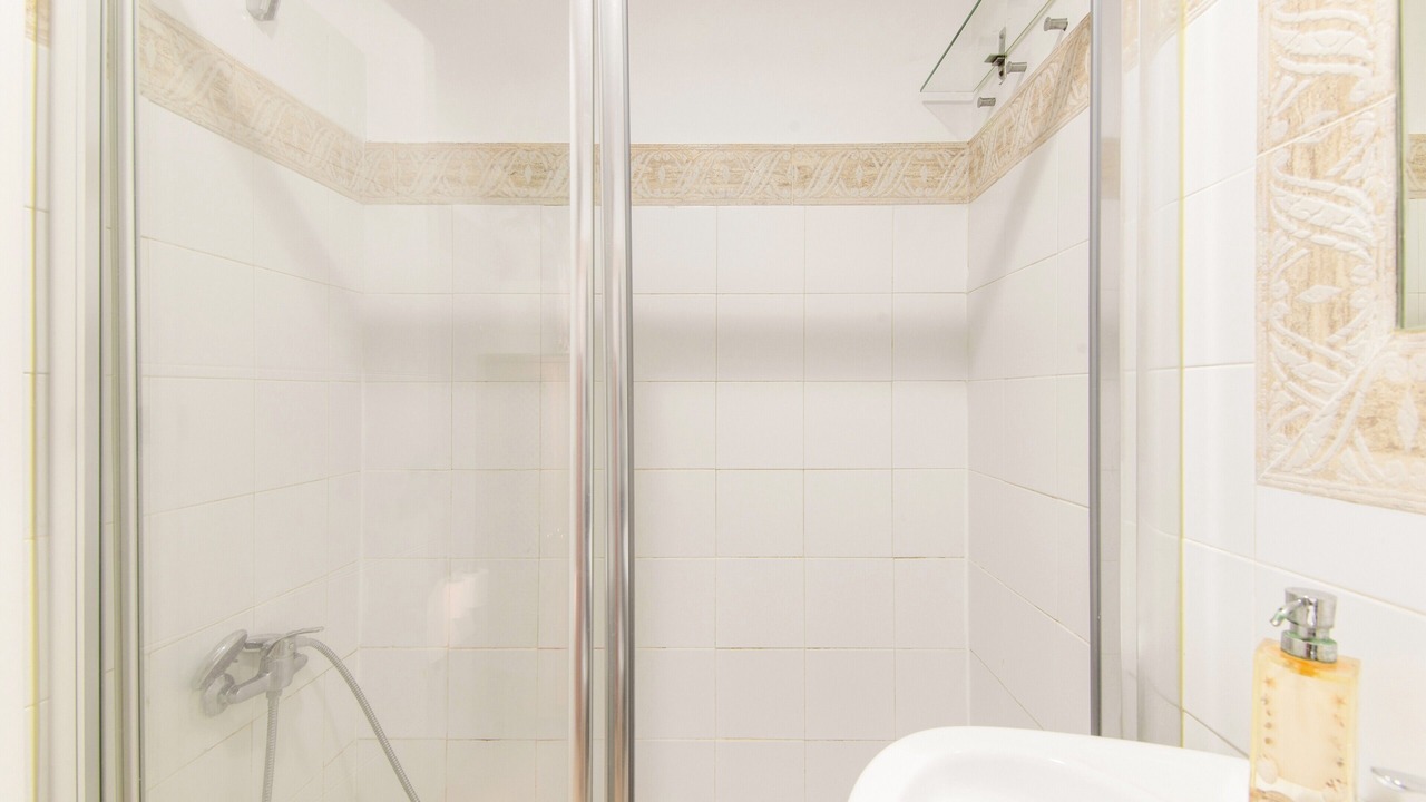 Photo of Bathroom in Lepe