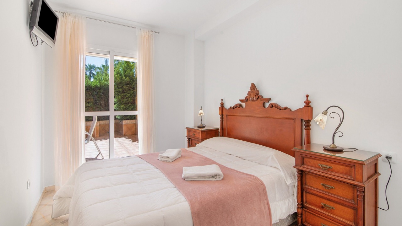 Photo of Bedroom in Lepe