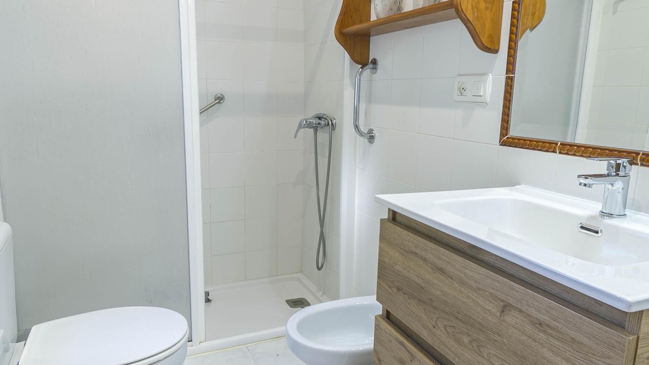 Photo of Bathroom in Orgiva