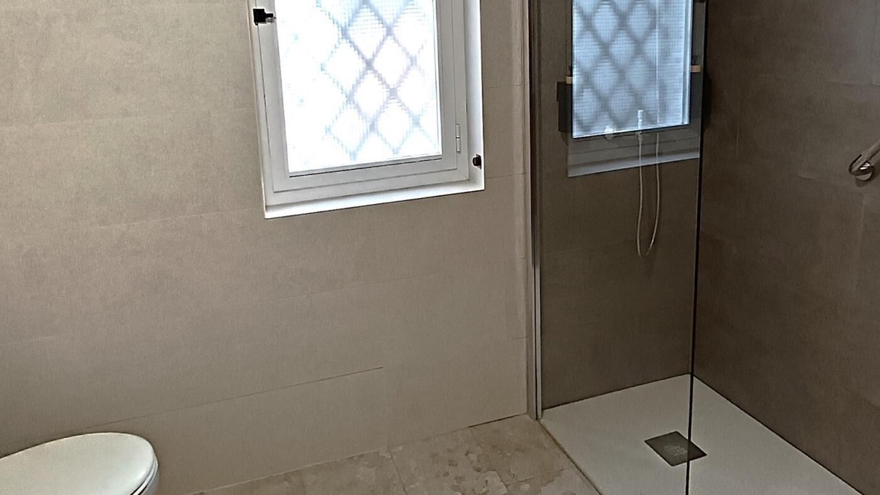 Photo of Bathroom in Orgiva