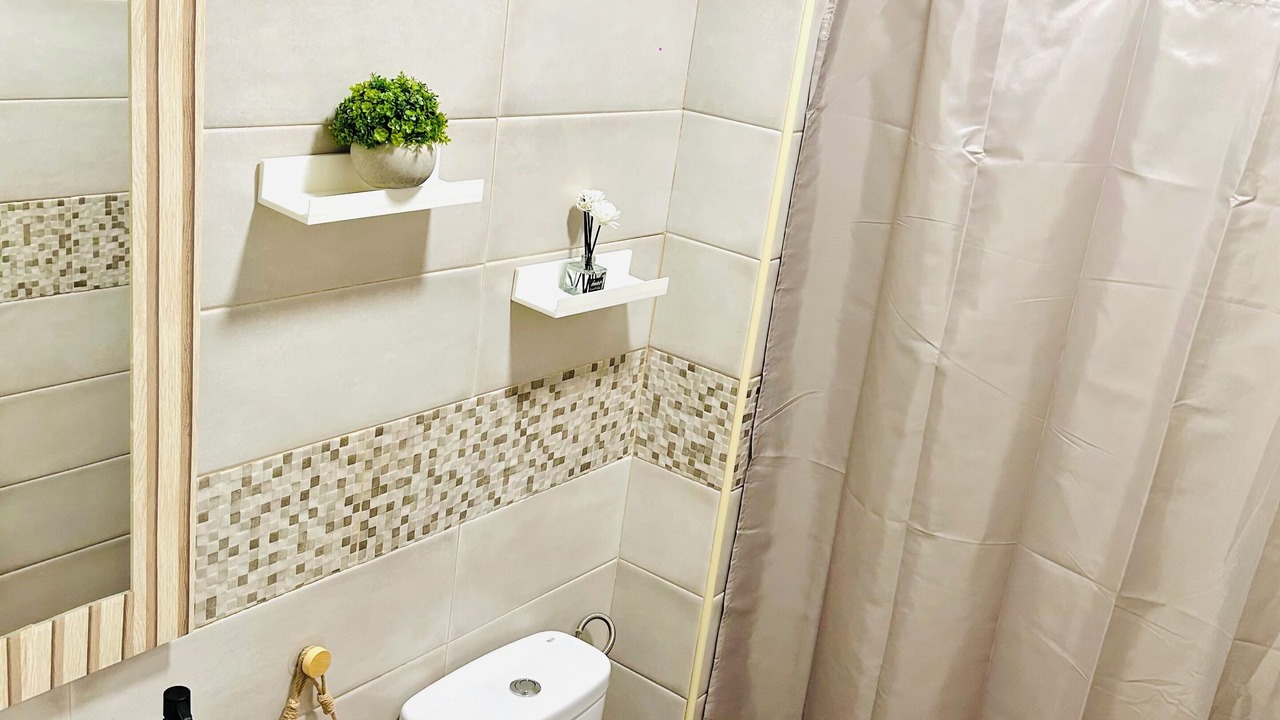 Photo of Bathroom in San Francisco-Ribera
