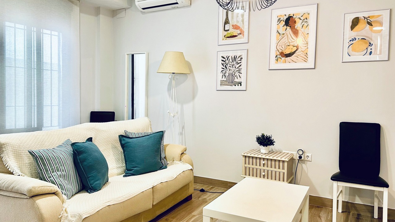 Photo of Livingroom in San Francisco-Ribera