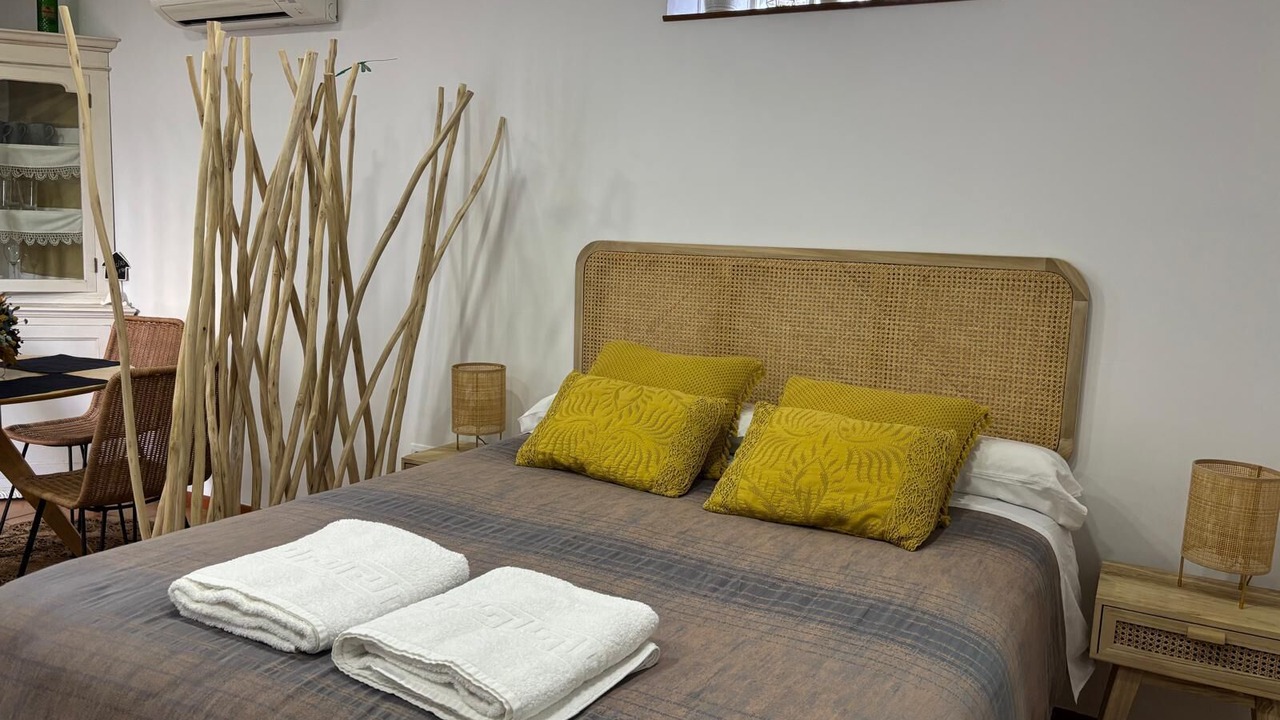 Photo of Bedroom in Central District