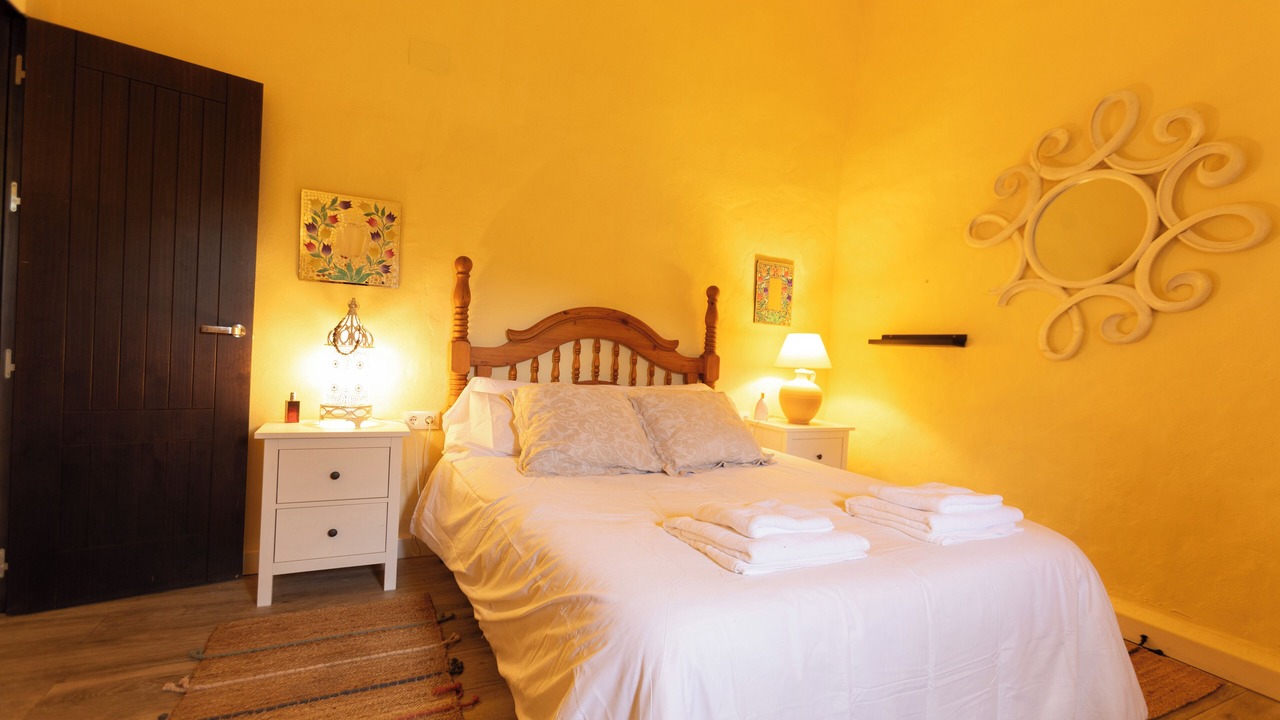 Photo of Bedroom in Higuera de la Sierra