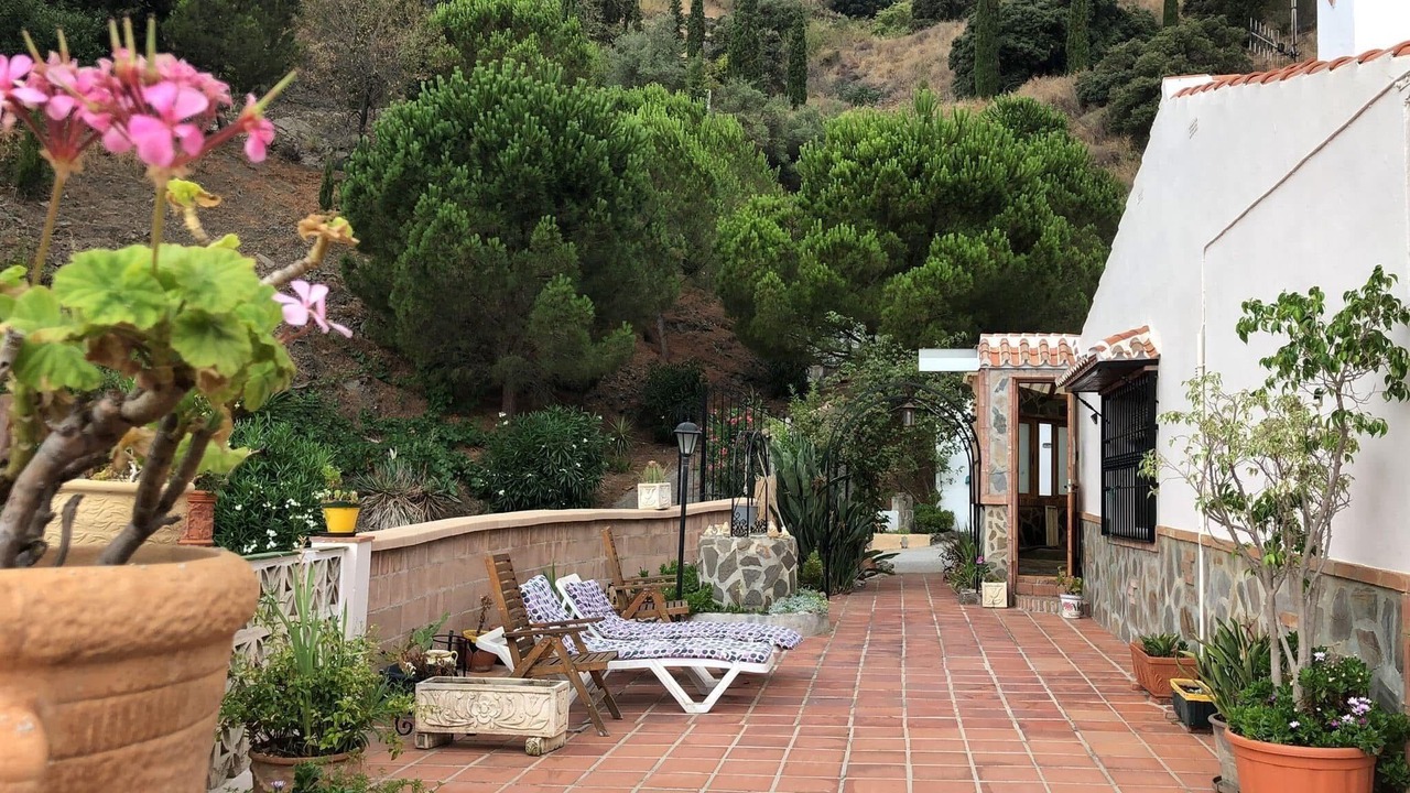 Photo of Patio Balcony in Sayalonga