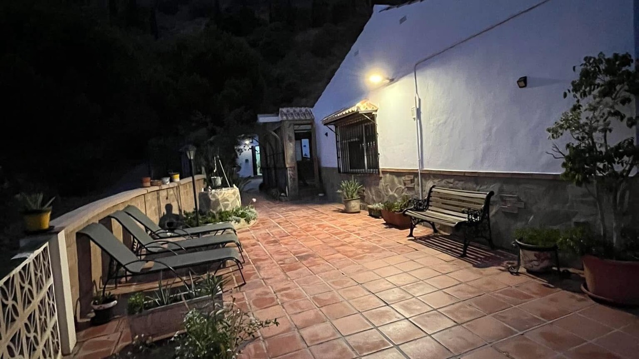 Photo of Patio Balcony in Sayalonga