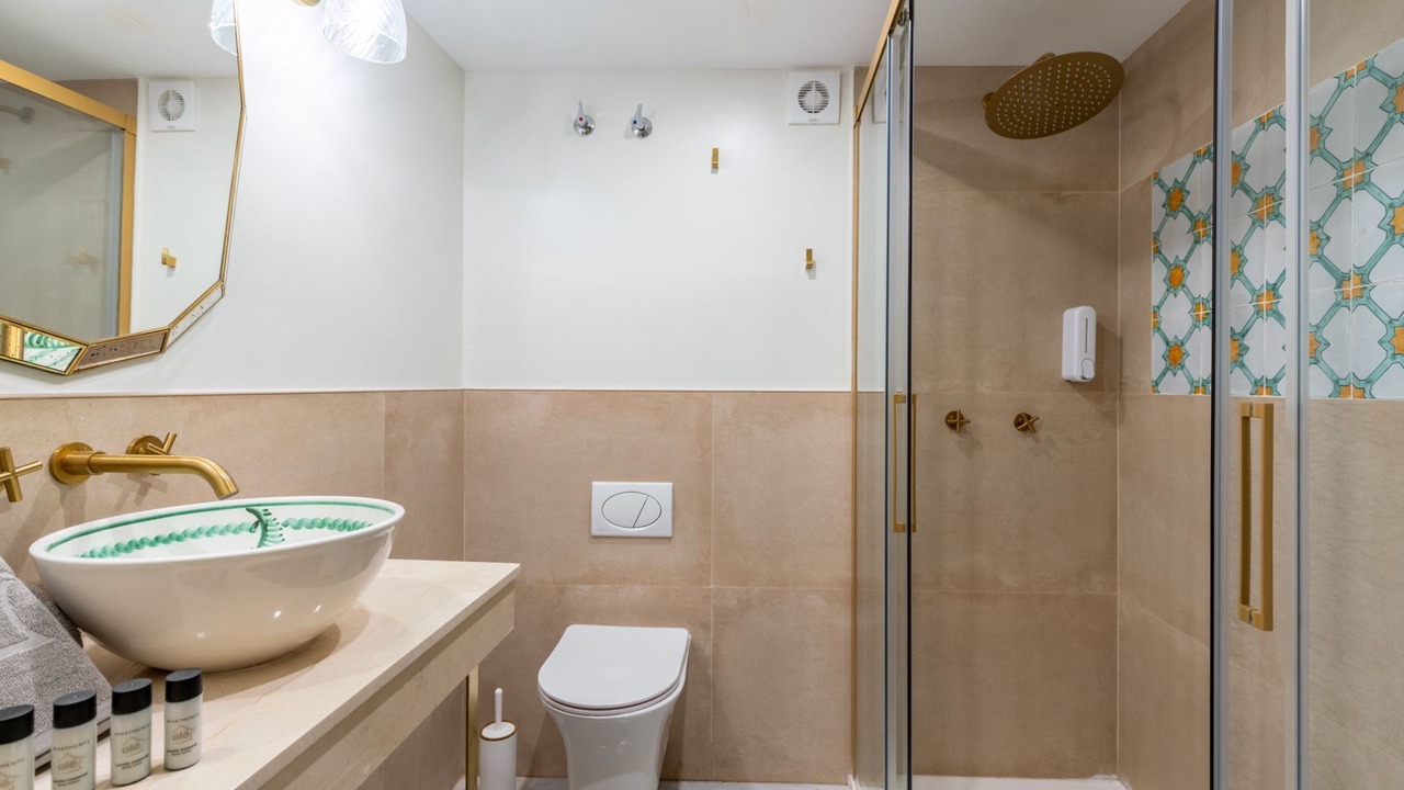 Photo of Bathroom in Historical Center