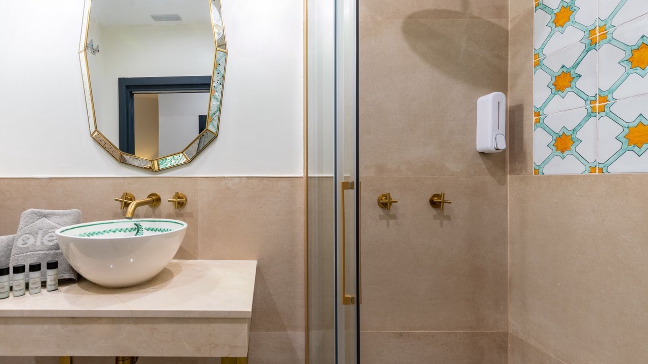 Photo of Bathroom in Historical Center