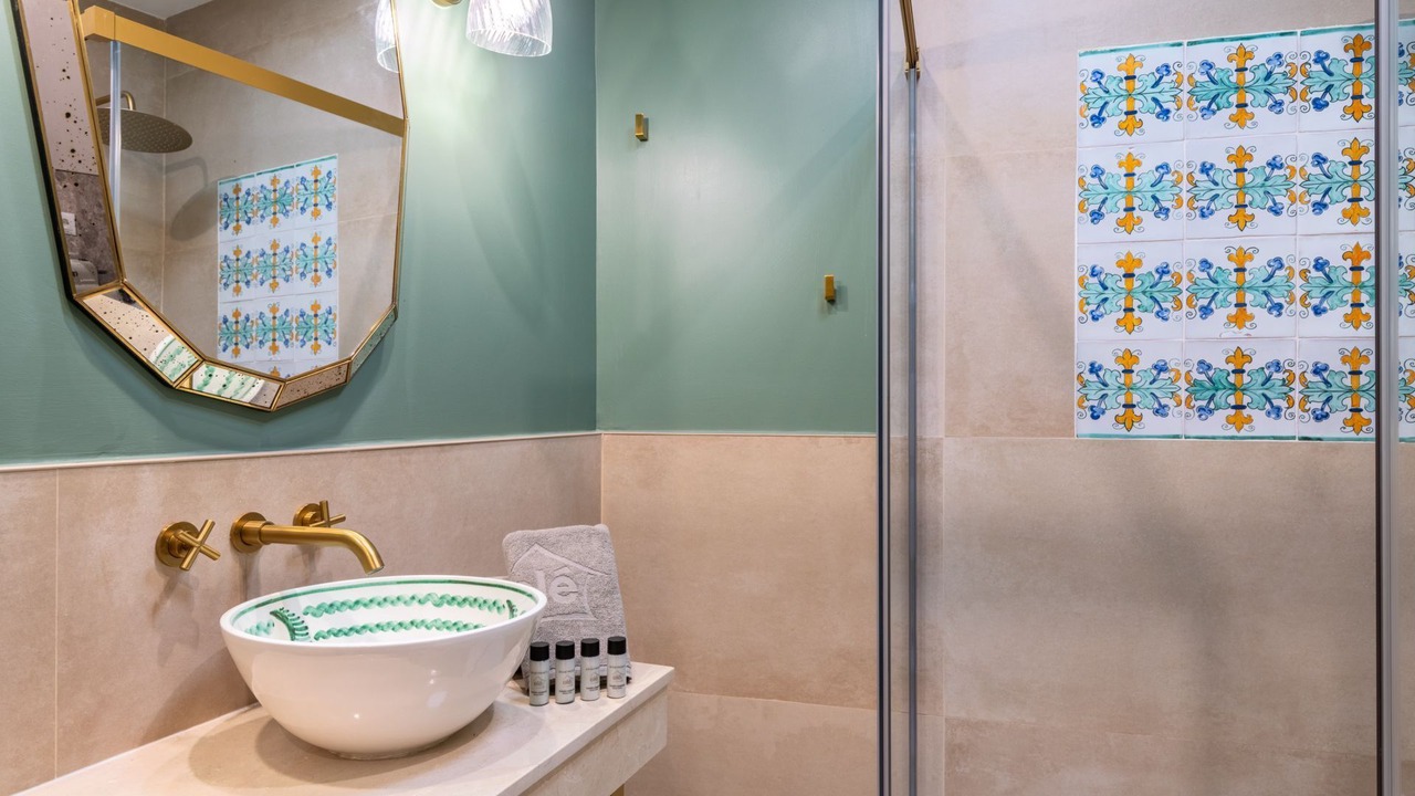 Photo of Bathroom in Historical Center