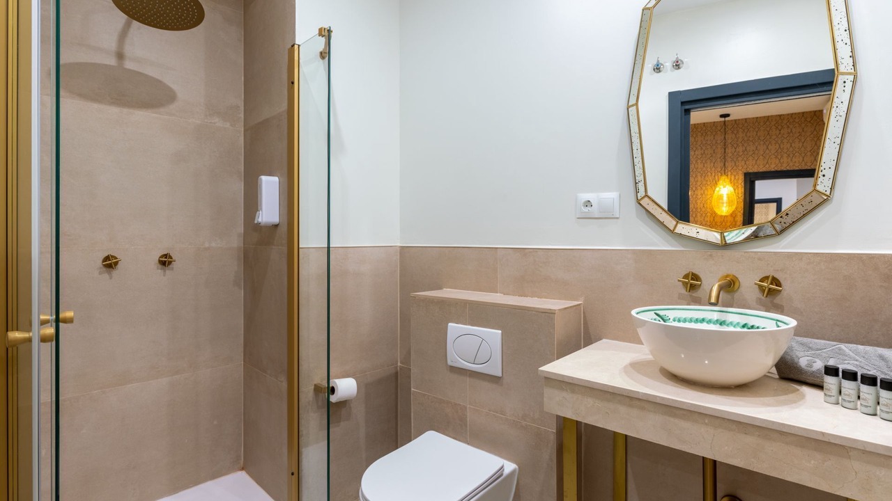 Photo of Bathroom in Historical Center