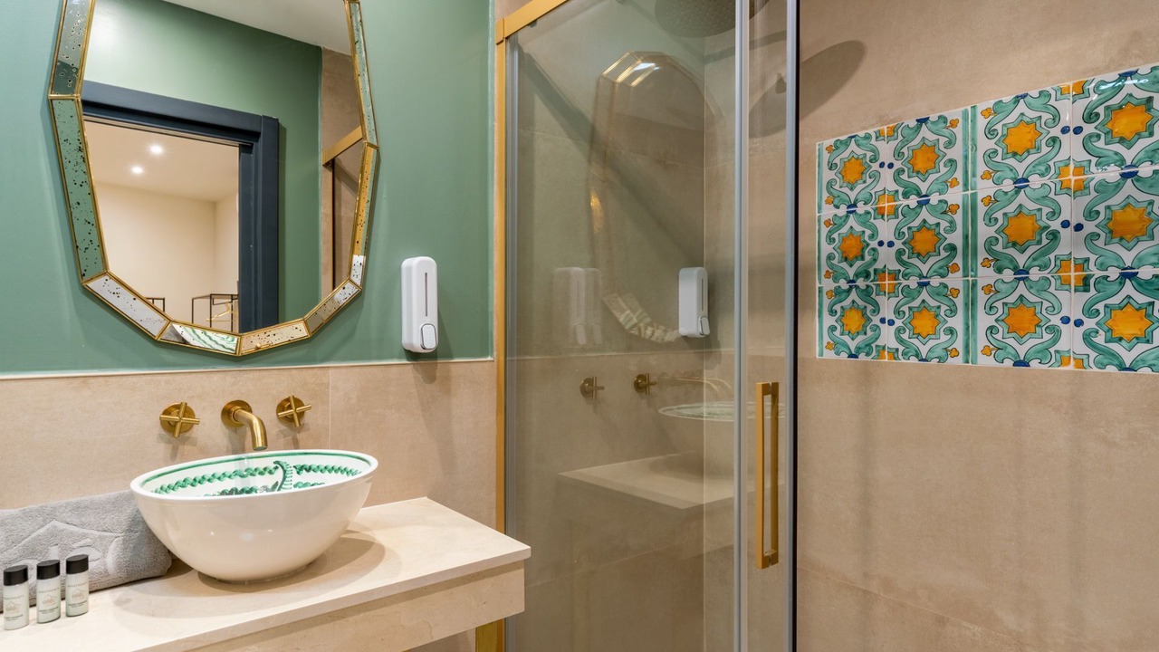 Photo of Bathroom in Historical Center