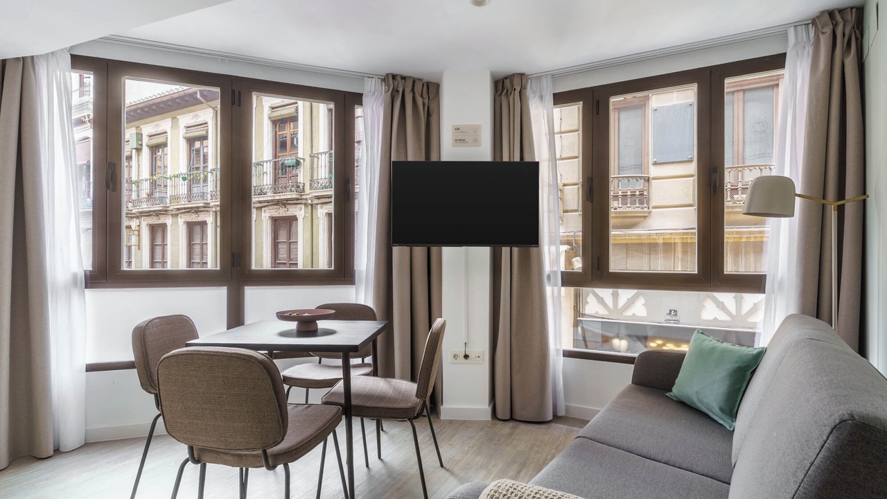 Photo of Livingroom in Central District