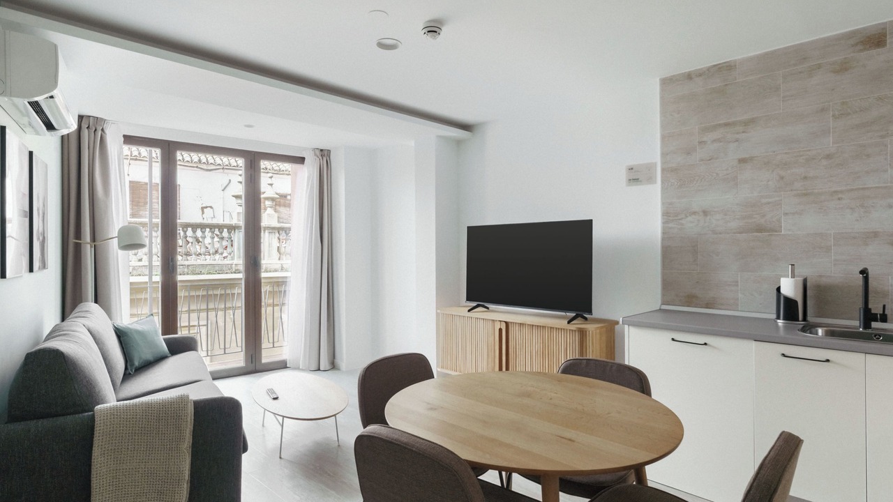Photo of Livingroom in Central District
