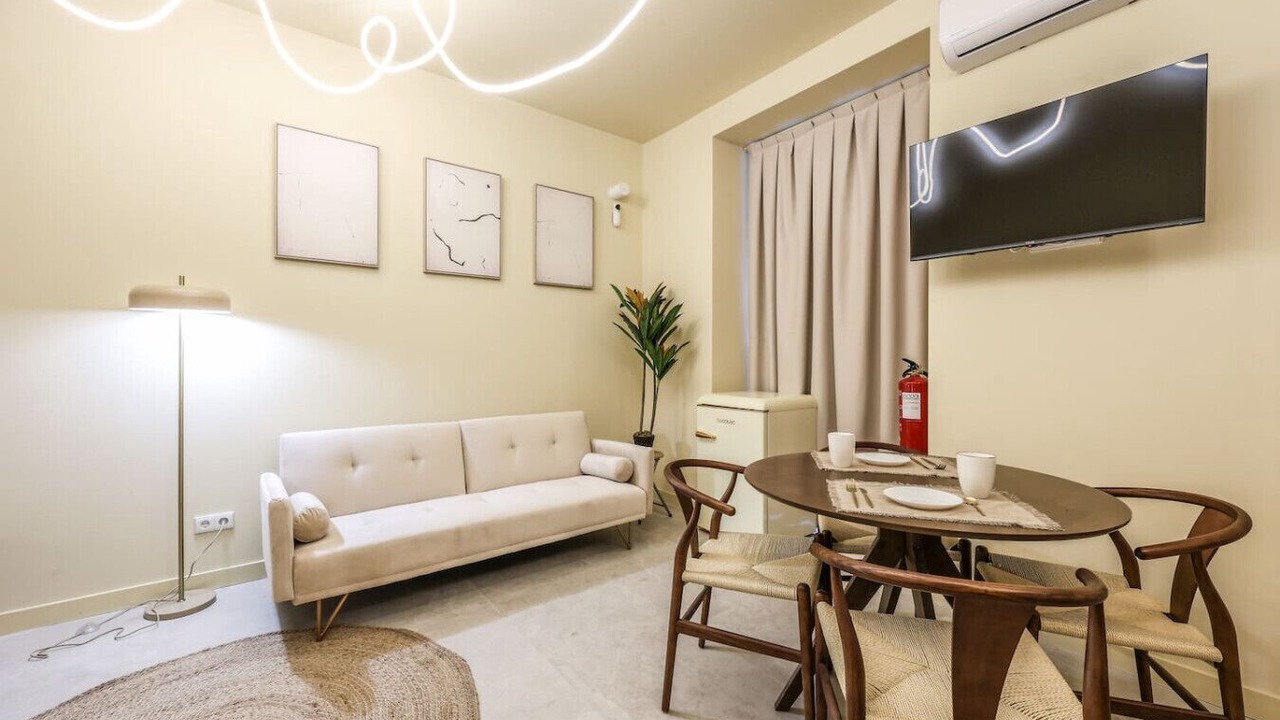 Photo of Livingroom in Embajadores