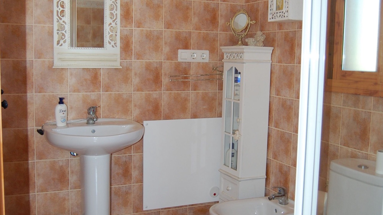 Photo of Bathroom in Alora