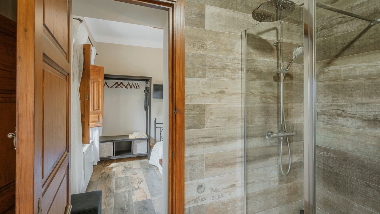 Photo of Bathroom in Santa Cruz del Valle