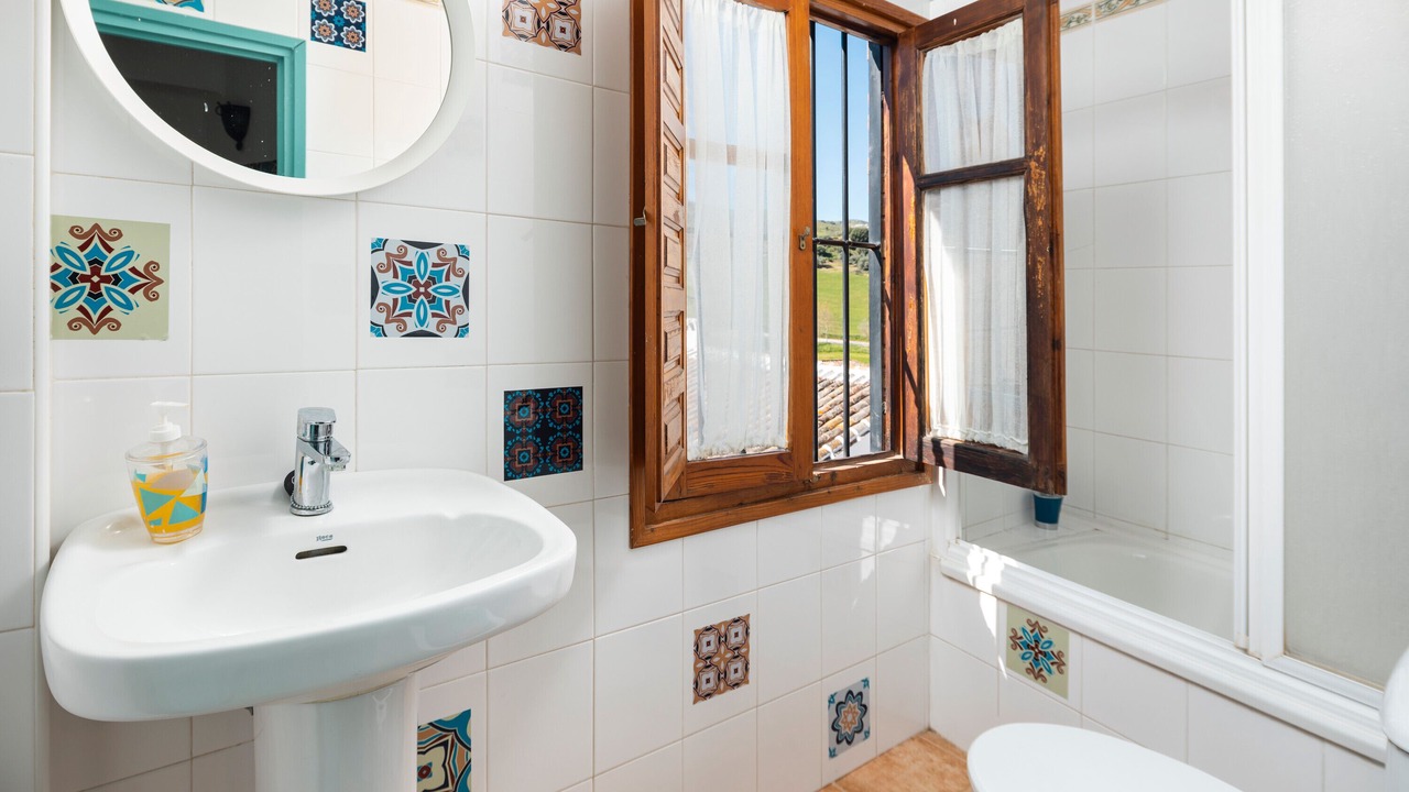 Photo of Bathroom in Riogordo