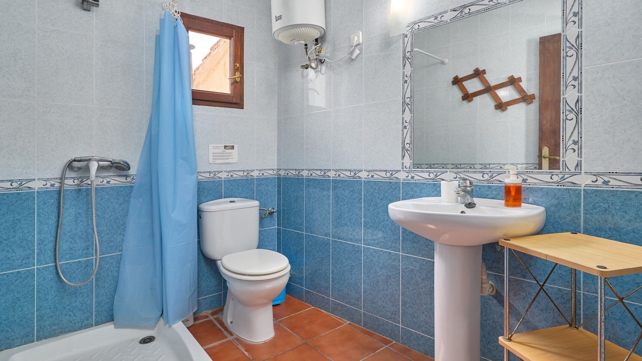 Photo of Bathroom in Rubite