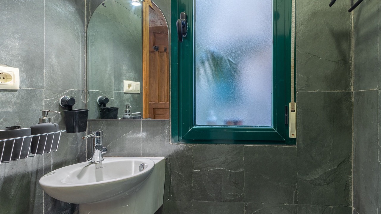 Photo of Bathroom in Segovia Old Town