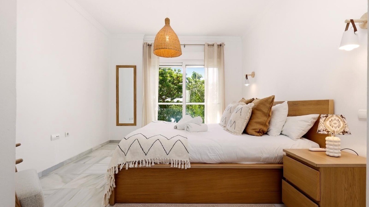 Photo of Bedroom in New Golden Mile