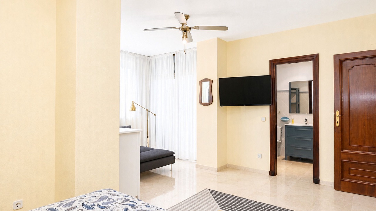 Photo of Bedroom in Marbella City Centre