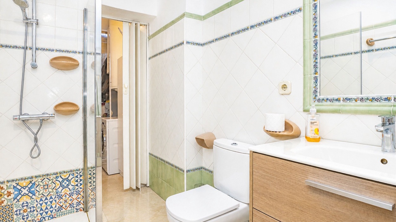Photo of Bathroom in Marbella City Centre